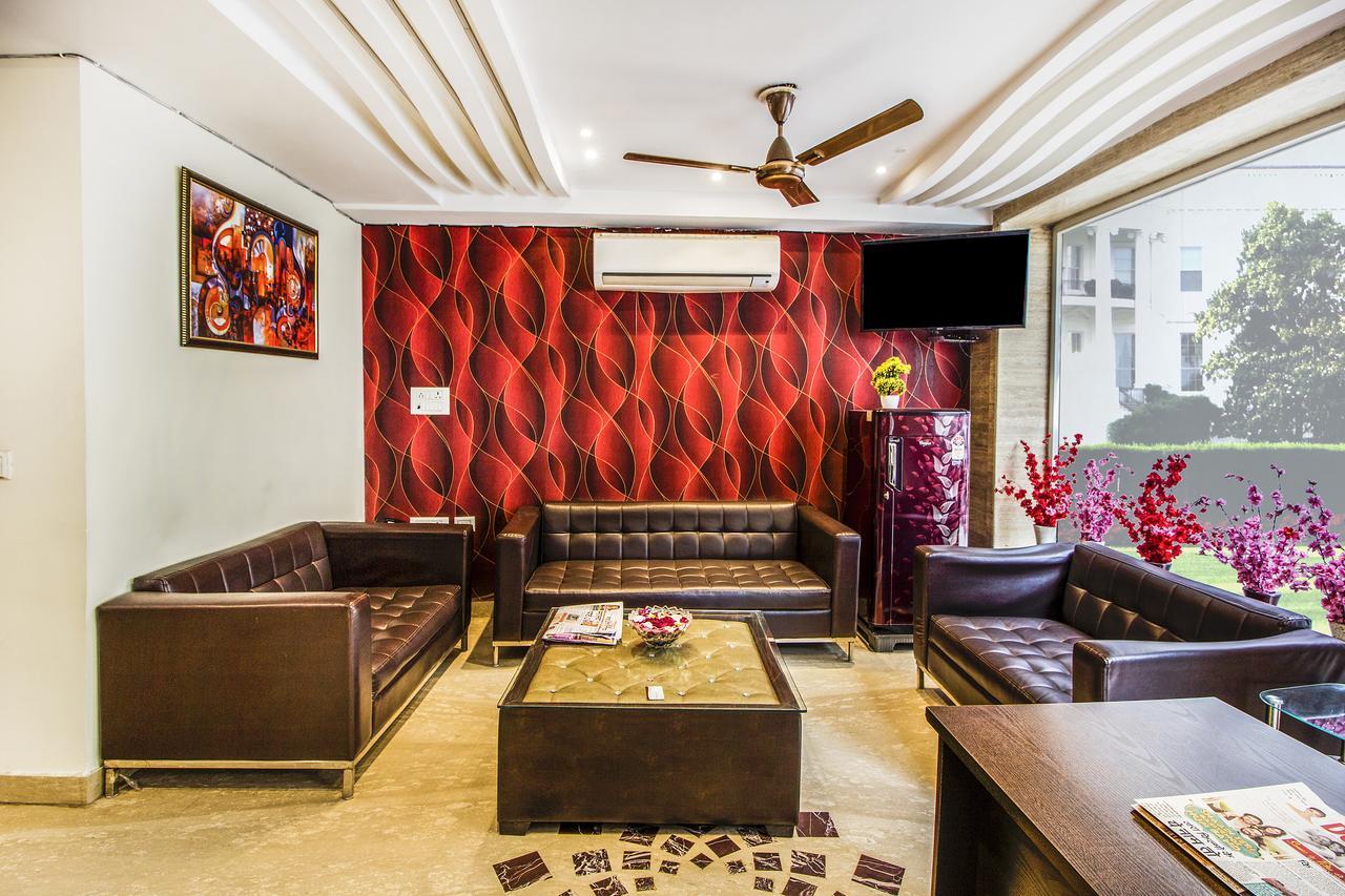 Fabexpress Le Continental Paharganj New Delhi Hotel Bagian luar foto