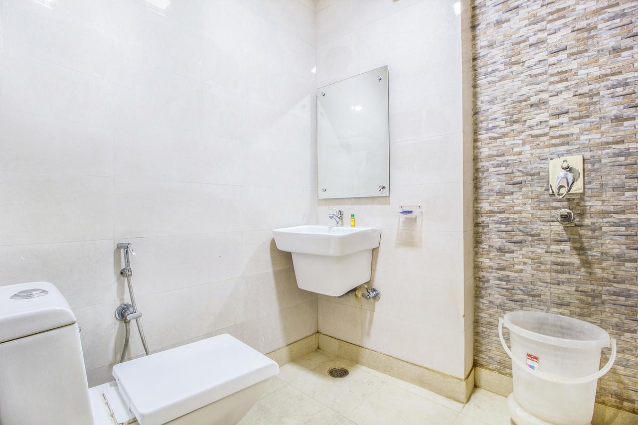 Fabexpress Le Continental Paharganj New Delhi Hotel Bagian luar foto