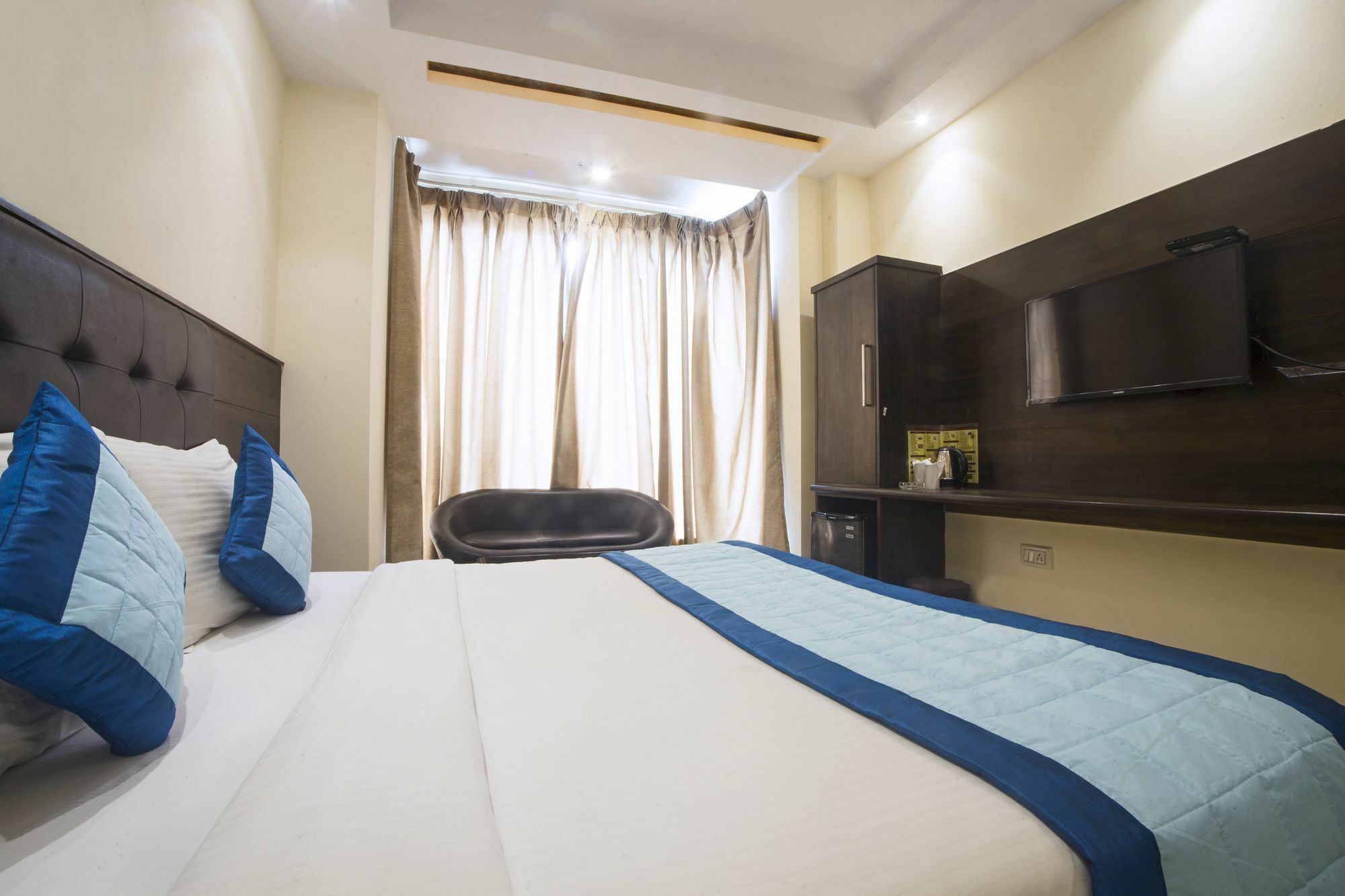 Fabexpress Le Continental Paharganj New Delhi Hotel Bagian luar foto