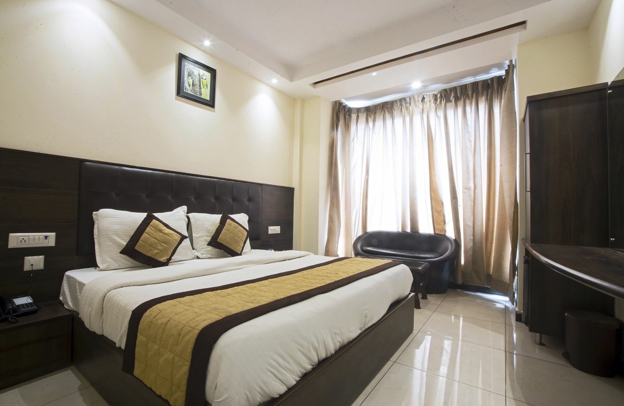Fabexpress Le Continental Paharganj New Delhi Hotel Bagian luar foto