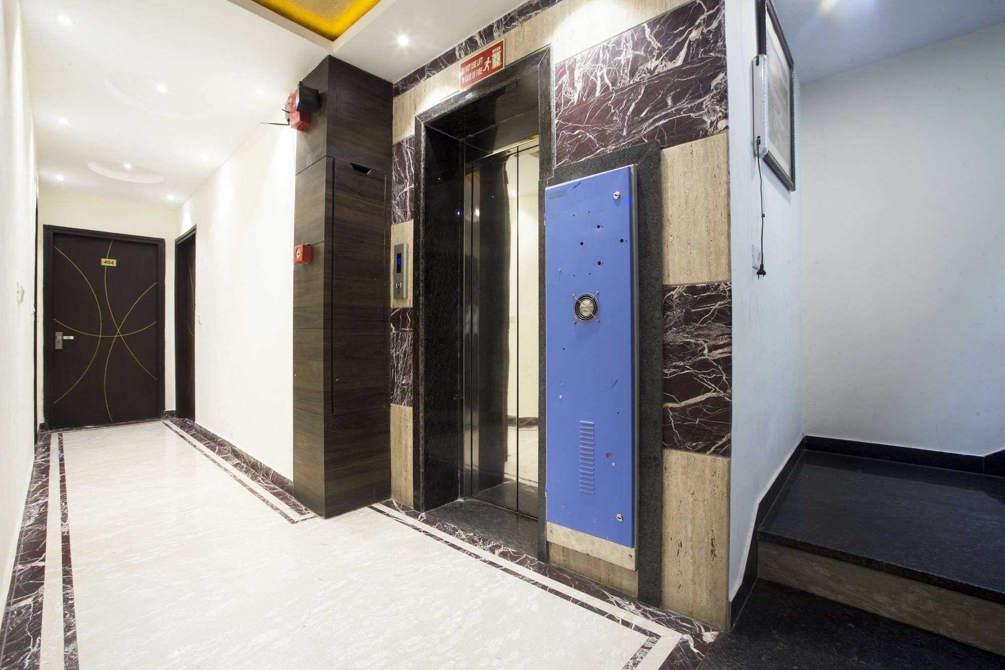 Fabexpress Le Continental Paharganj New Delhi Hotel Bagian luar foto