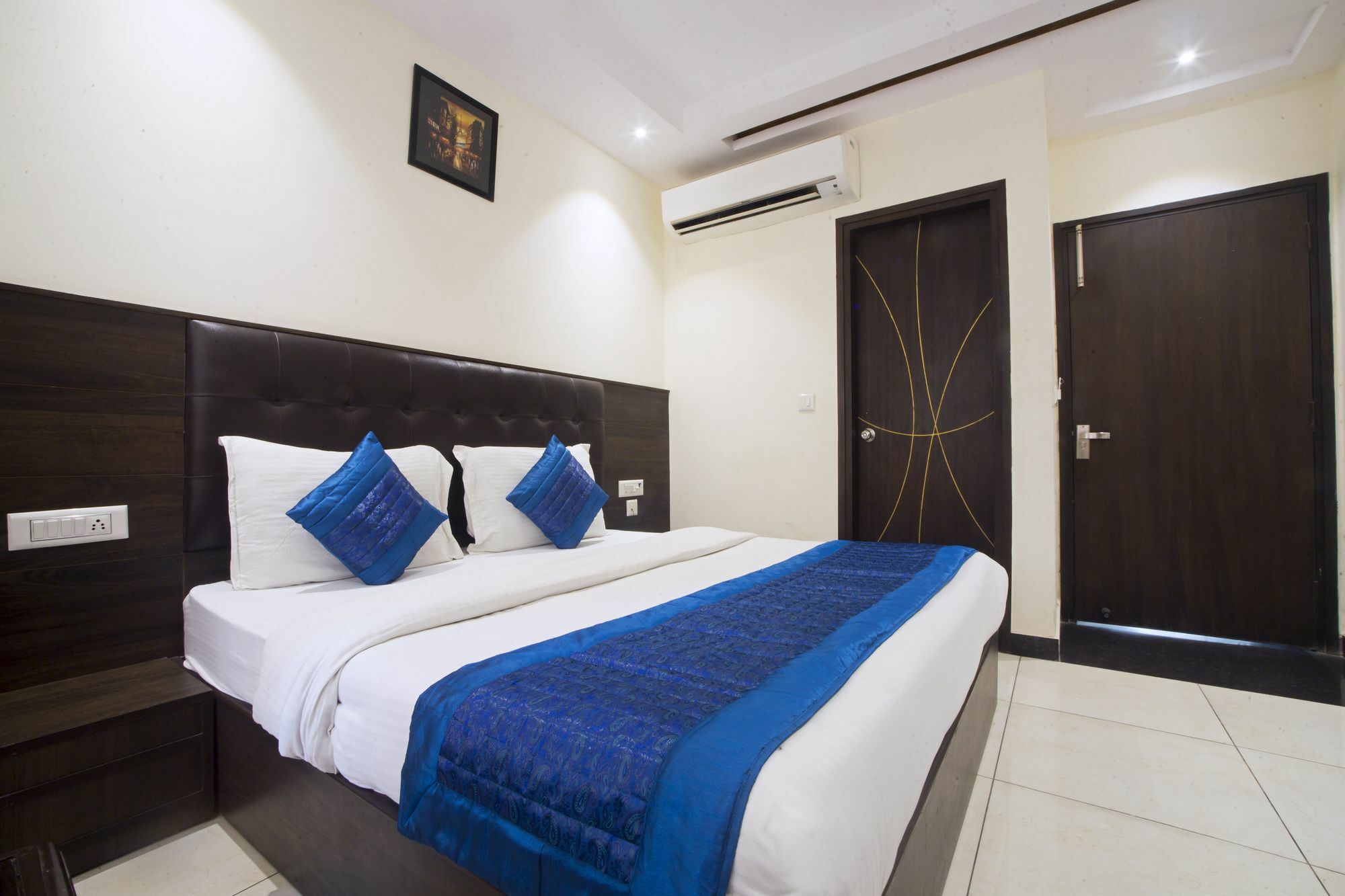 Fabexpress Le Continental Paharganj New Delhi Hotel Bagian luar foto